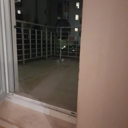 ,mieszkanie ,2 Pokoje,duzy Taras,parking *